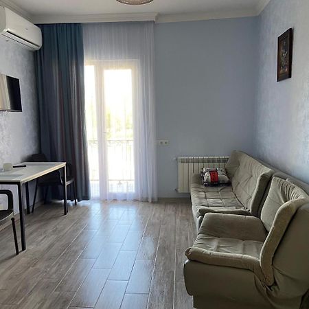 Kemo House Ξενοδοχείο Μπατούμι Εξωτερικό φωτογραφία